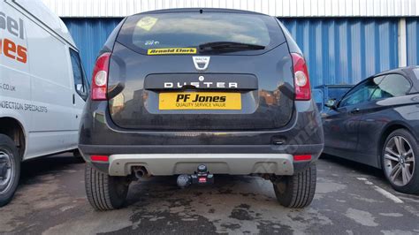 dacia duster tow bar fitted